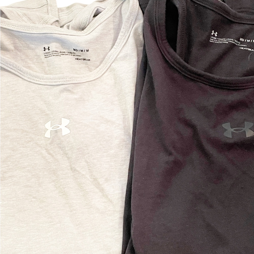 Under Armour Size Medium Grey Black Loose Fit Racerback Tank Bundle‎ Lot